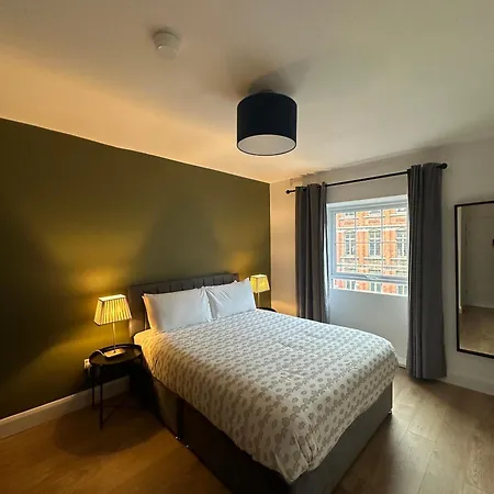 Central * Dublin
